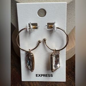 Express Gold Earrings with Crystal Elegance